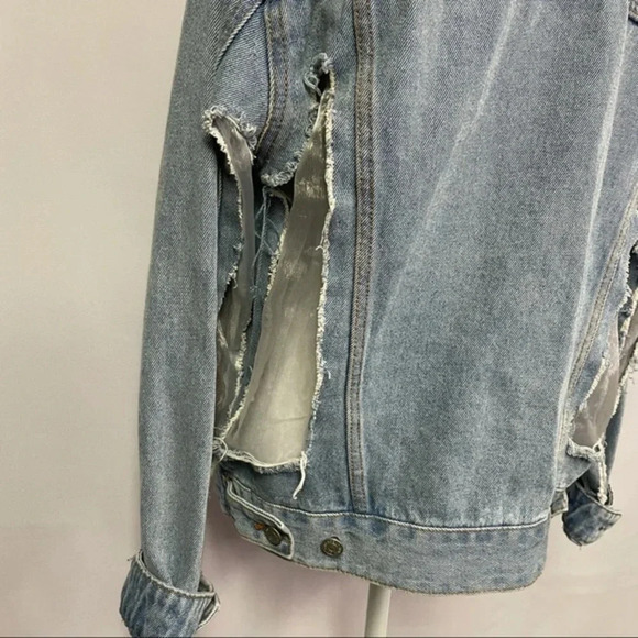 Pull & Bear Mesh Distressed Light Wash Denim Jean Jacket S - Picture 10 of 11